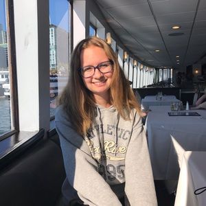 Meet your Posher, Dawn